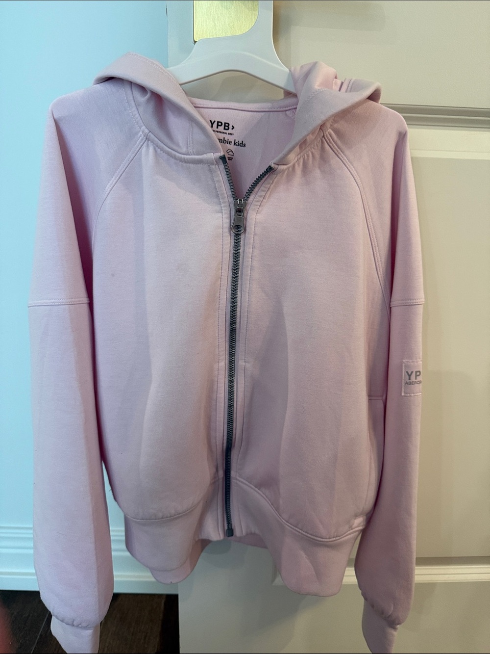 Abercrombie Kids Kids Light Pink Zip Hoodie sweatshirt size 11/12